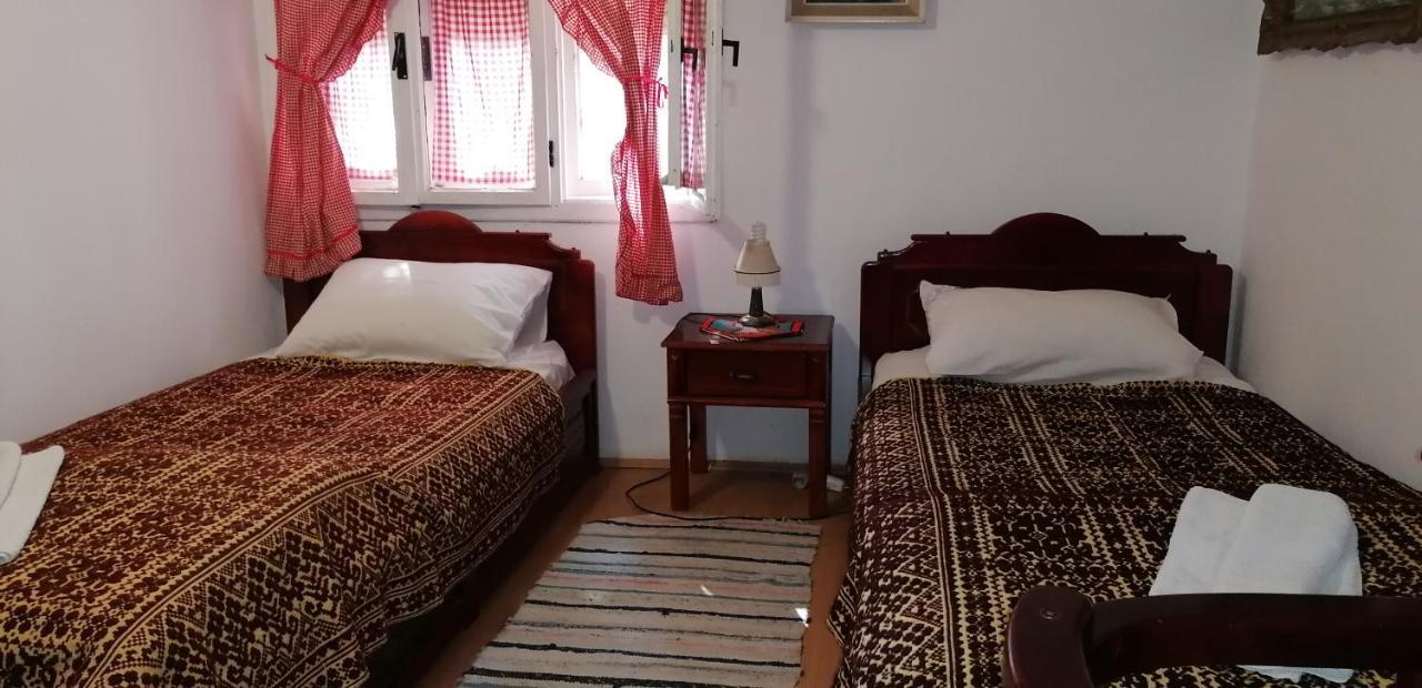 Etno Apartmani "Vlaska Kuca" Kladovo Exteriér fotografie