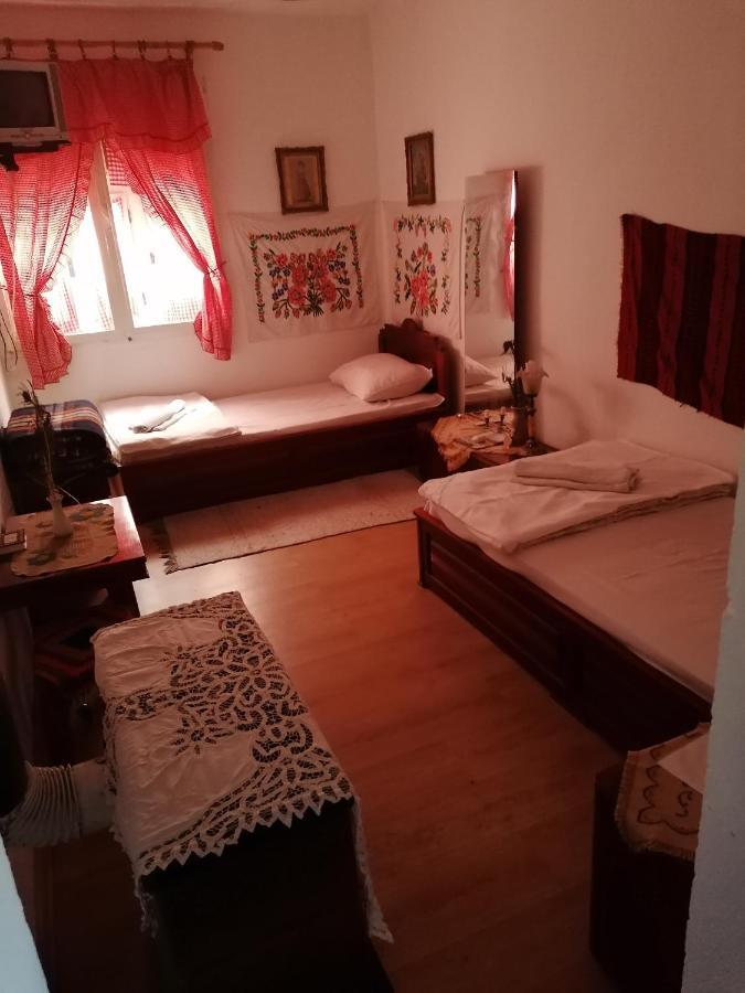 Etno Apartmani "Vlaska Kuca" Kladovo Exteriér fotografie